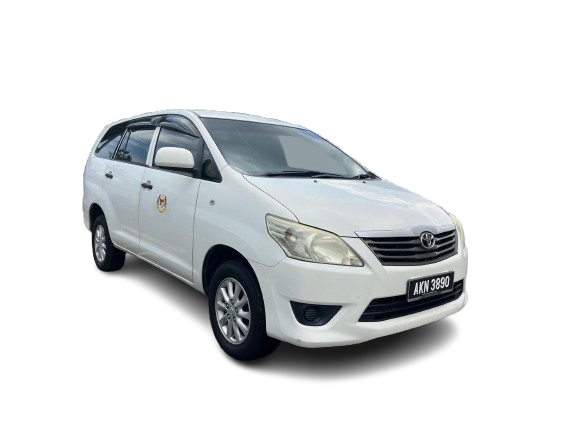 Toyota Innova 2.0E (MT)